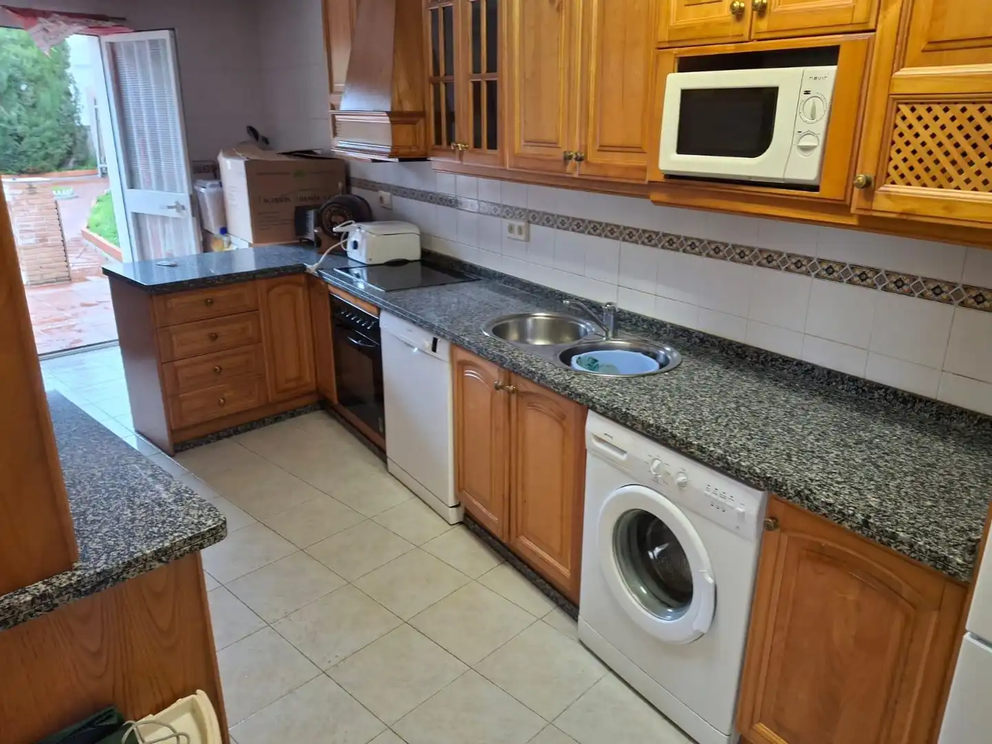 Terraced house with terrace for sale in Huétor Vega, imagen 4