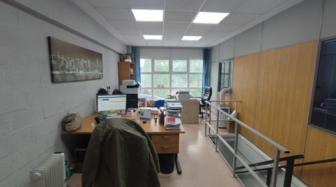 Foto 4 von Fabrikhallen zur Miete in Erreka Bazterrak Kalea, Urbi, Basauri