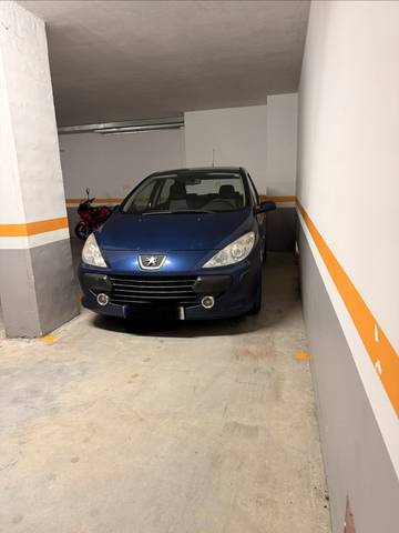 Garaje en Venta en Rúa Somozas, 48 en O Feal - Xubia