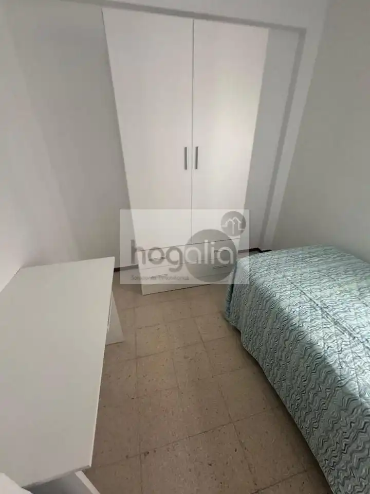 Wohnung zur Miete in Juan XXIII - Rochelambert