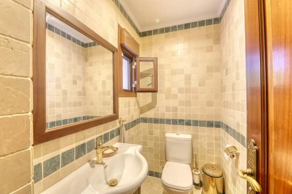 Baño de Casa o chalet en venta en Calvià con Aire acondicionado, Calefacción y Jardín privado