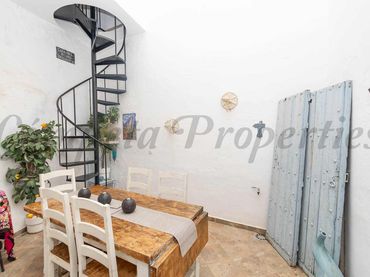 Reihenhaus mit Balkon zum Verkauf in Torrox Pueblo