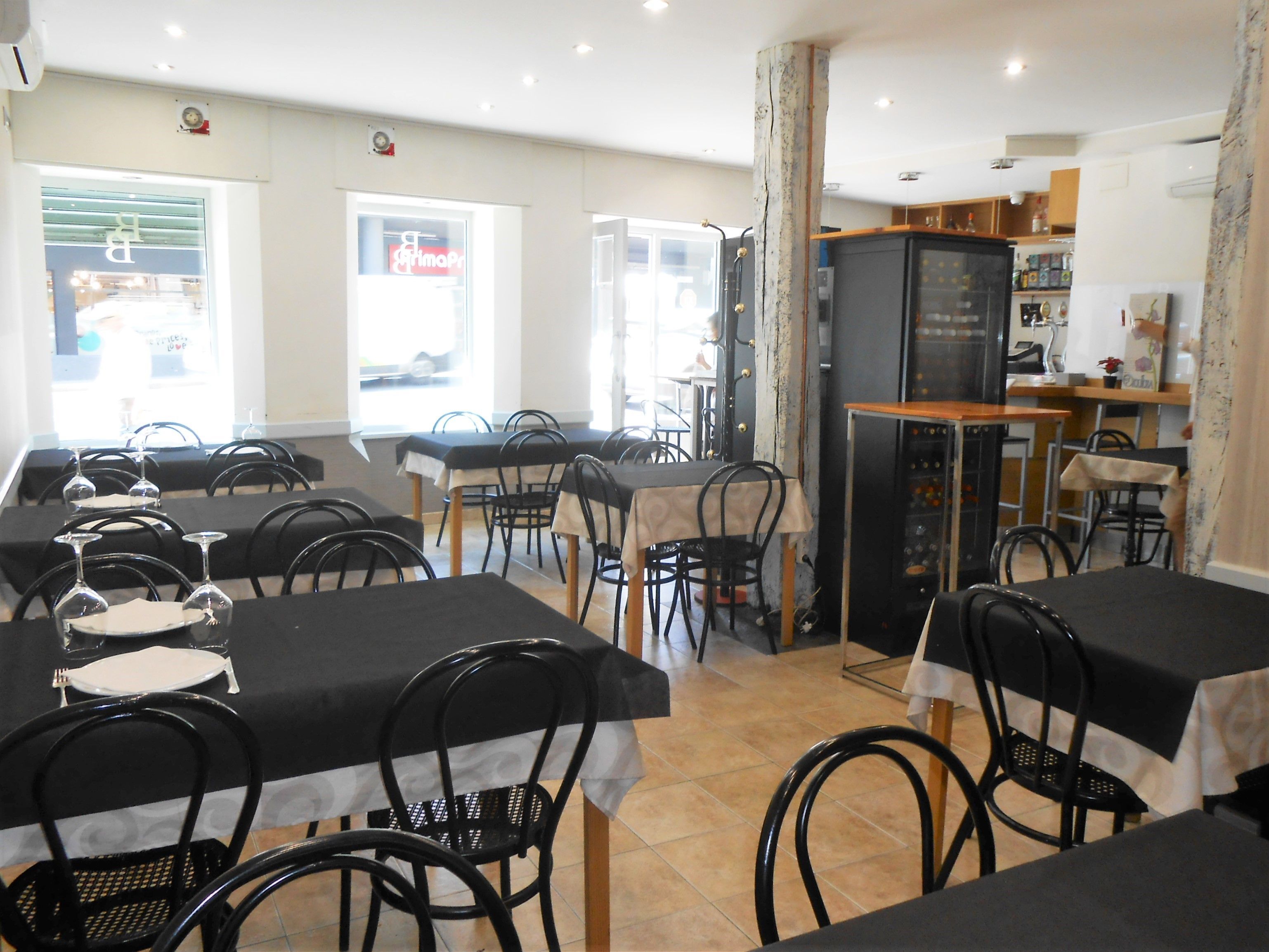 Premises for sale in Bilbao   with Air Conditioner