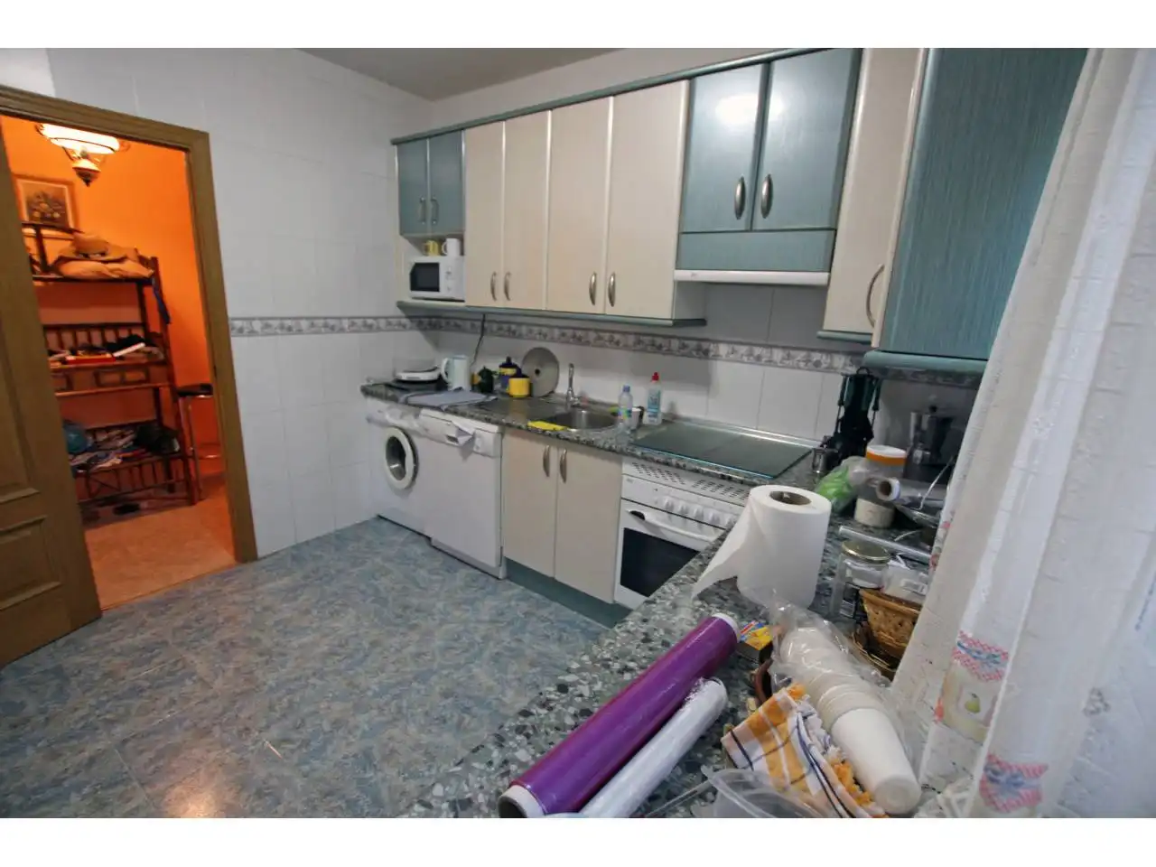 Cuina de Casa o xalet en venda en Valdeaveruelo amb Calefacció, Jardí privat i Terrassa