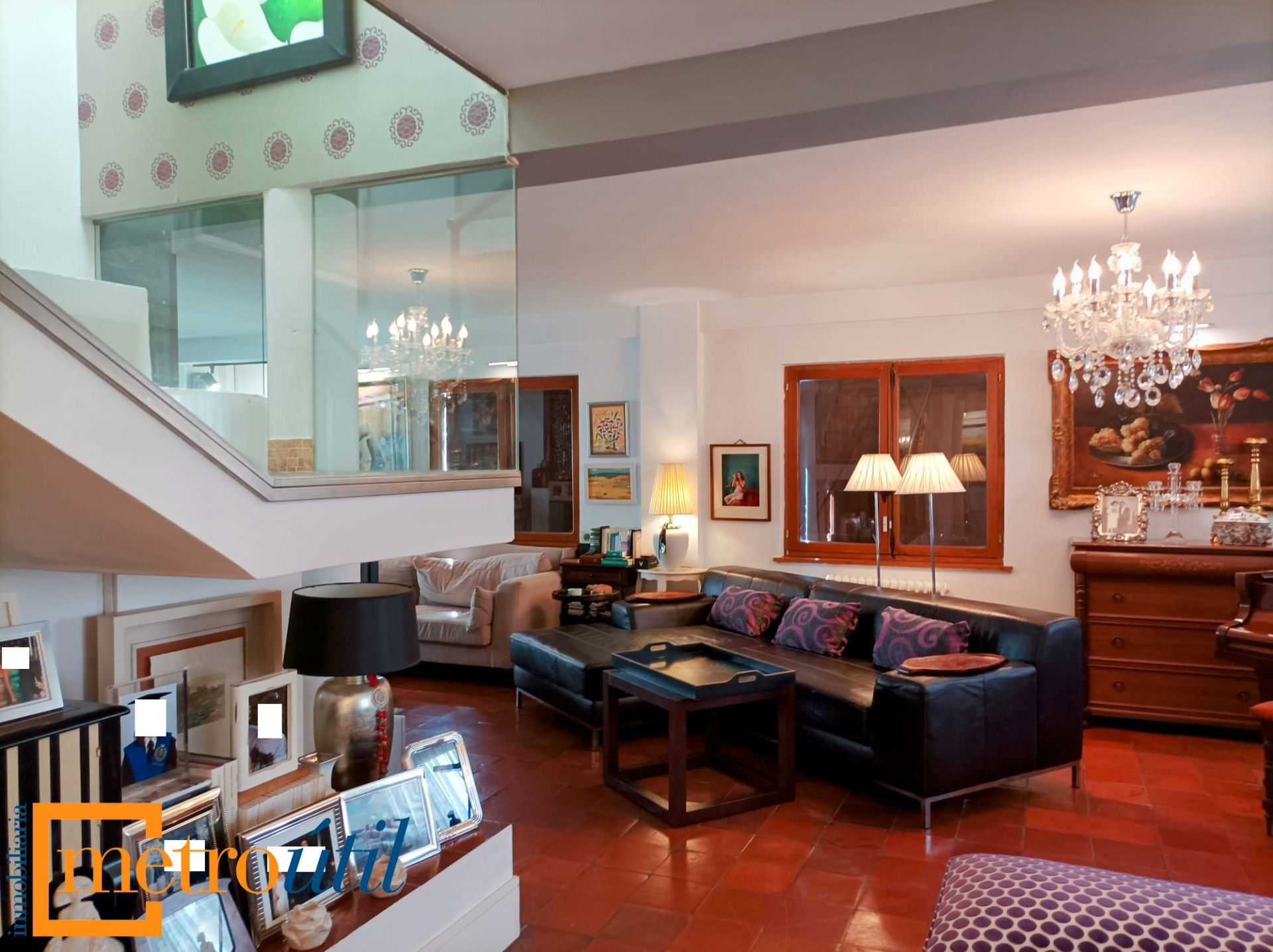 Sala d'estar de Casa o xalet en venda en Monterrubio de Armuña amb Calefacció, Parquet i Terrassa