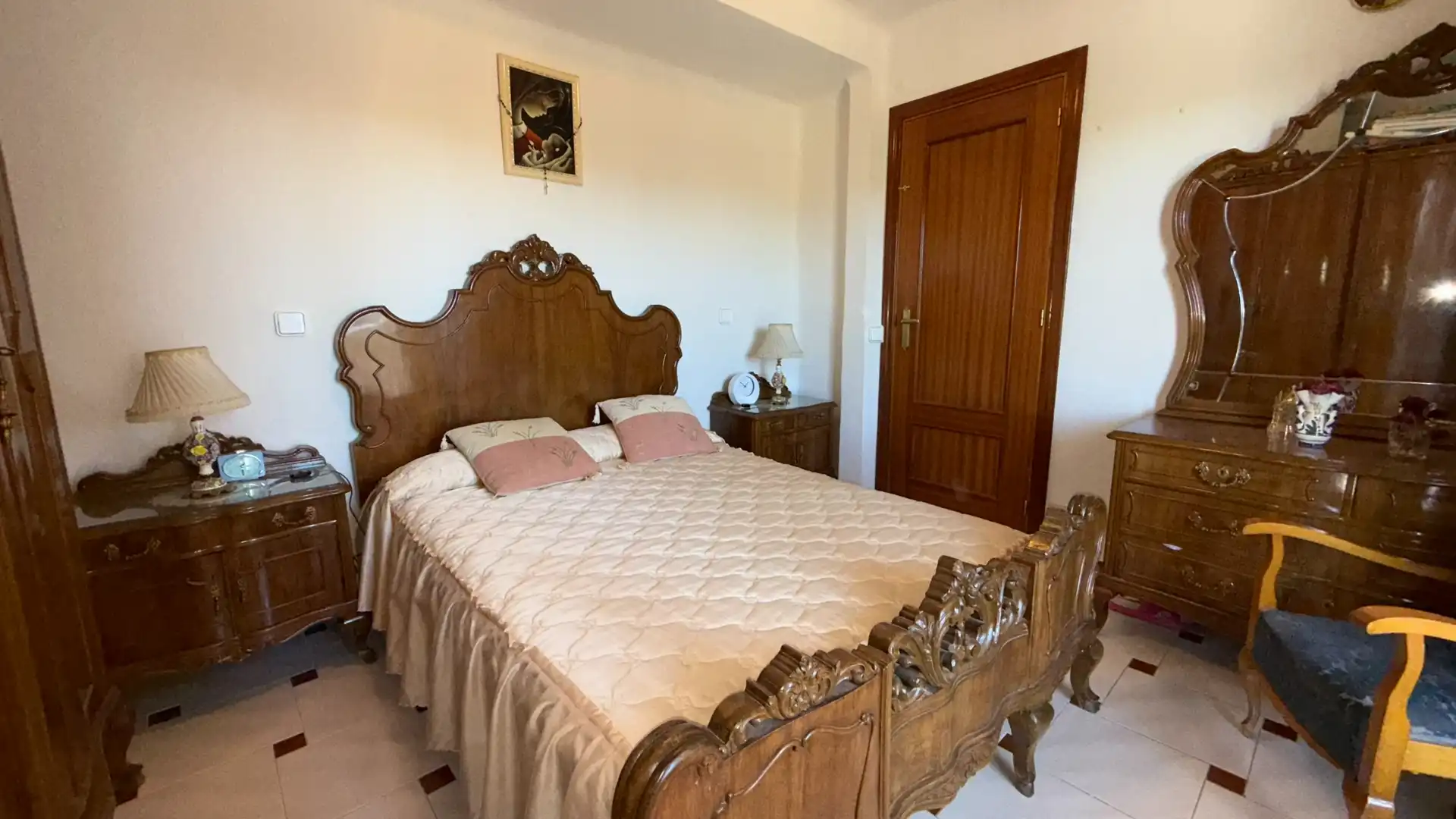 Habitación de Piso en venta en Aldea del Fresno con Aire acondicionado, Terraza y Amueblado