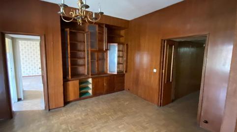 Foto 3 de Pis en venda a Calle Villamanin, Lucero, Madrid