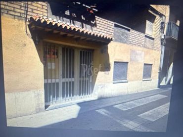 Locale commerciale in vendita a Valls