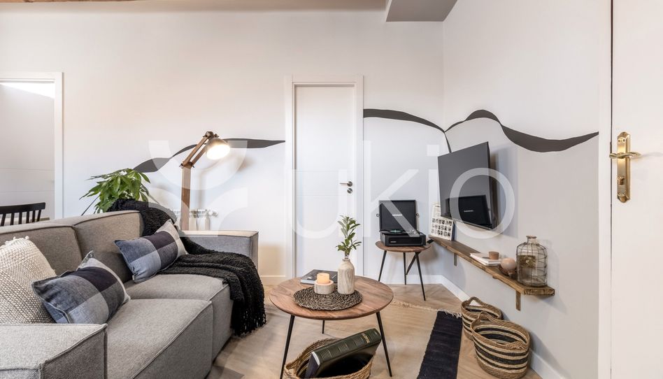 Apartamento de alquiler en Calle de San Andrés, Universidad - Malasaña