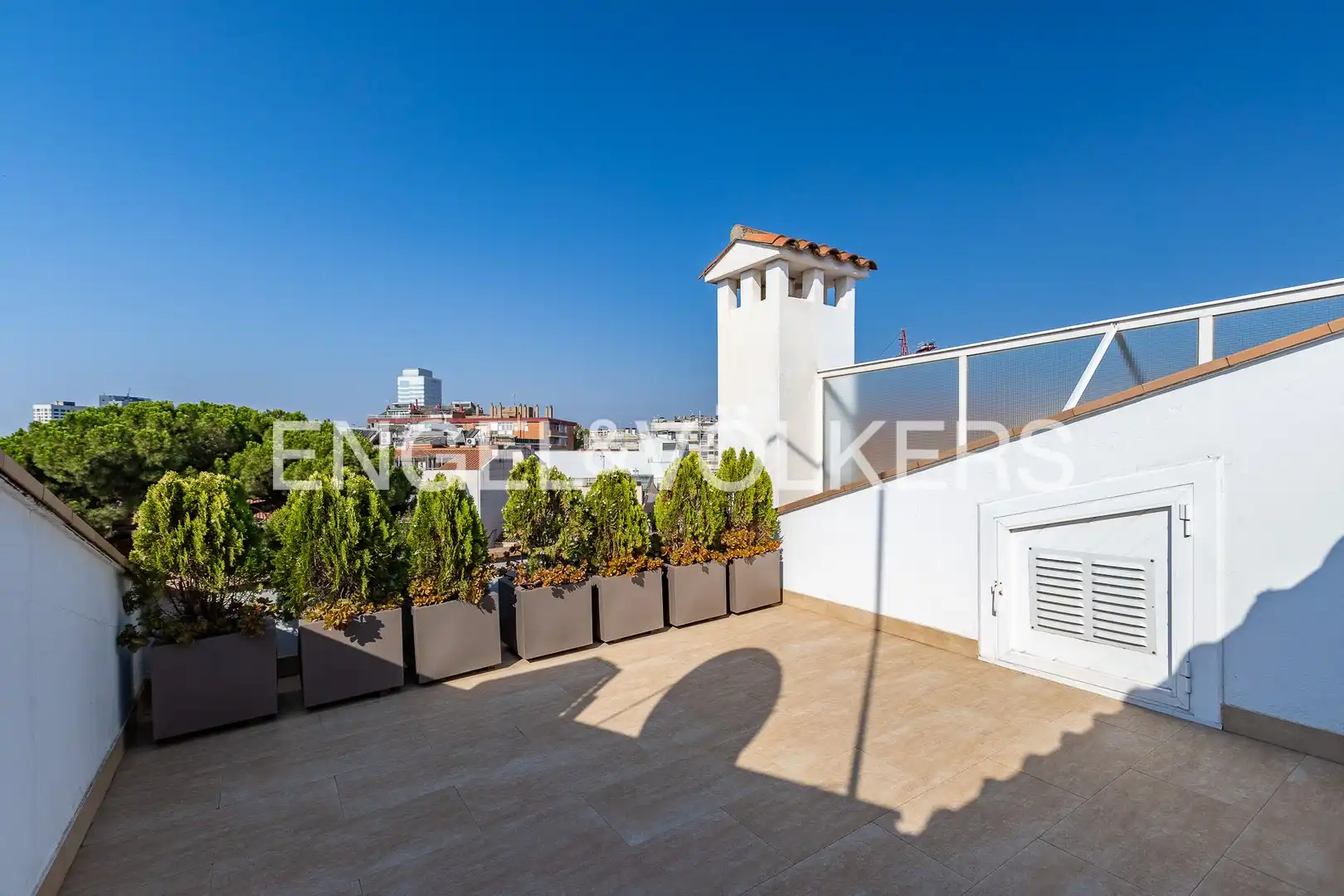 Terrassa de Casa adosada en venda en Sabadell amb Aire condicionat, Calefacció i Jardí privat