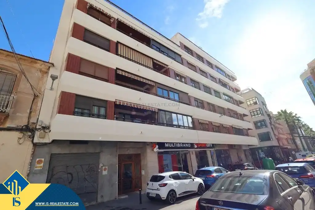 Wohnung mit Aufzug zum Verkauf in Centro
