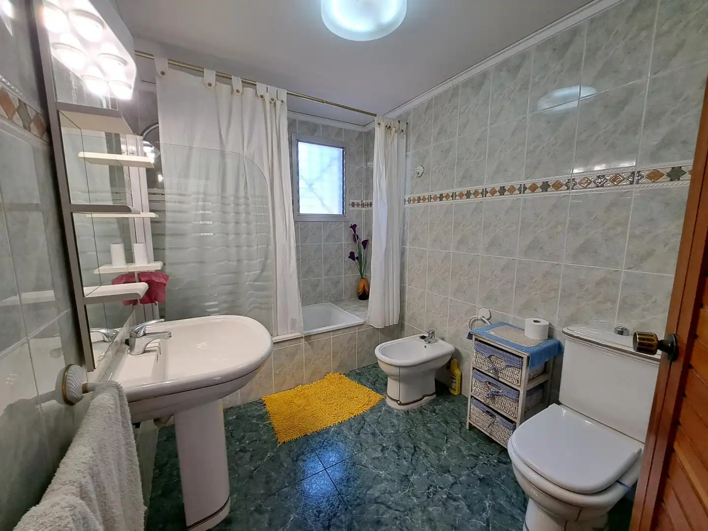 Badezimmer von Haus oder Chalet zum Verkauf in Alzira mit Klimaanlage, Privatgarten und Terrasse