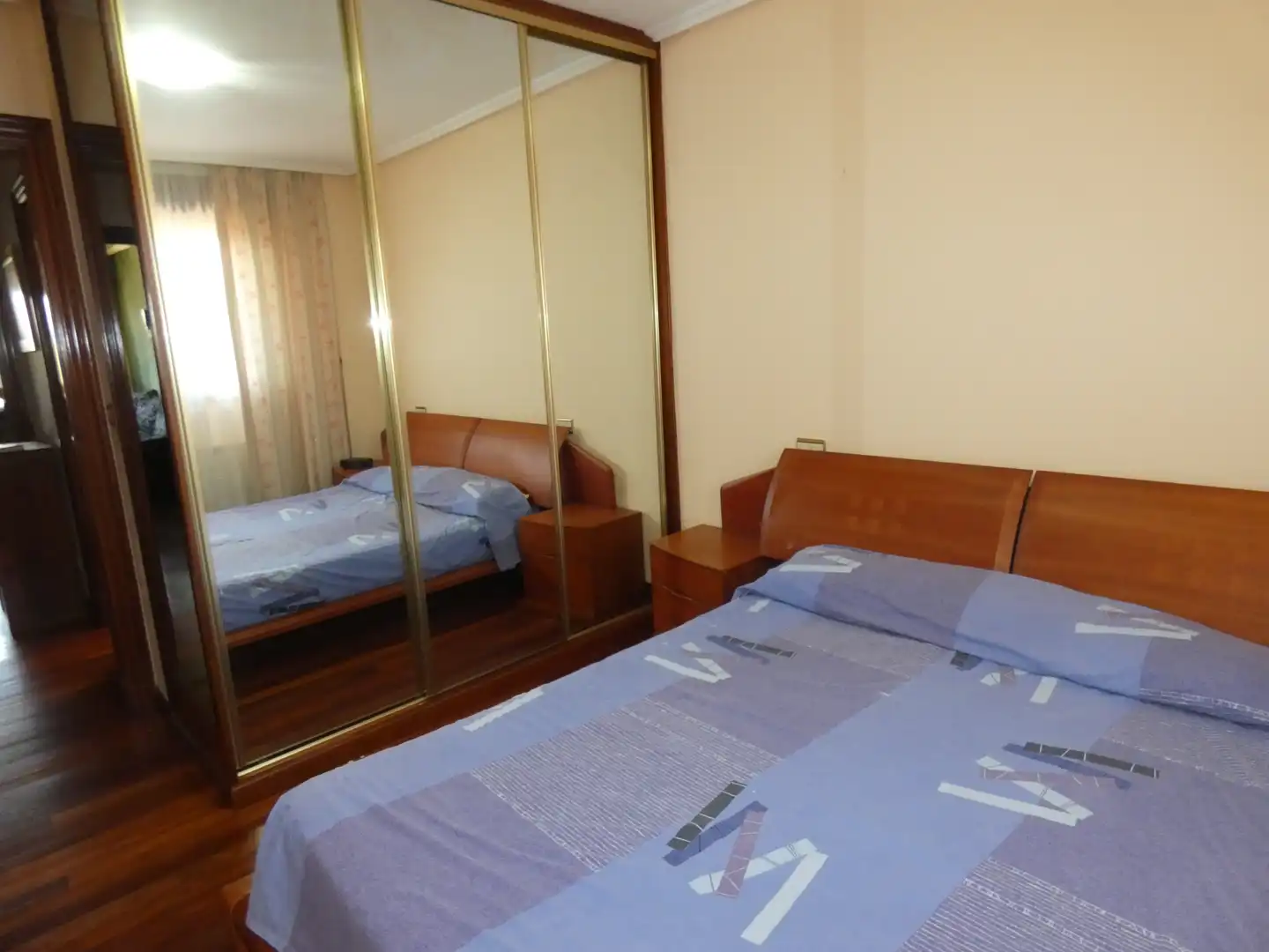 Schlafzimmer von Maisonette zum Verkauf in Medina de Pomar mit Heizung und Möbliert