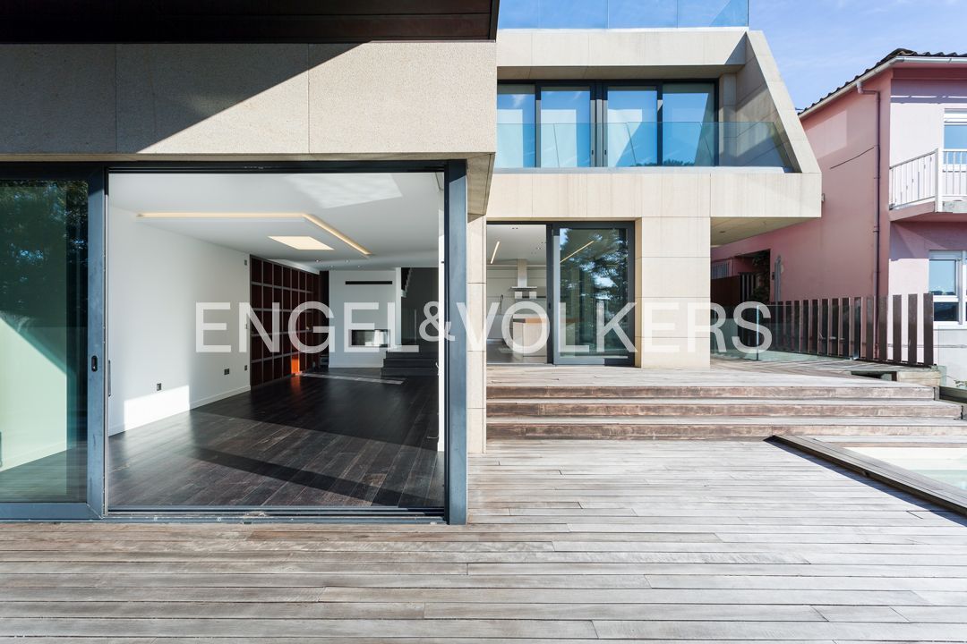 Terrace of House or chalet for sale in Oleiros  with Heating, Private garden and Terrace