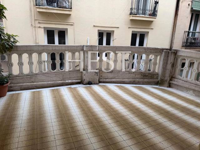 Piso en Venta en Carrer del Bonsuccés en El Raval