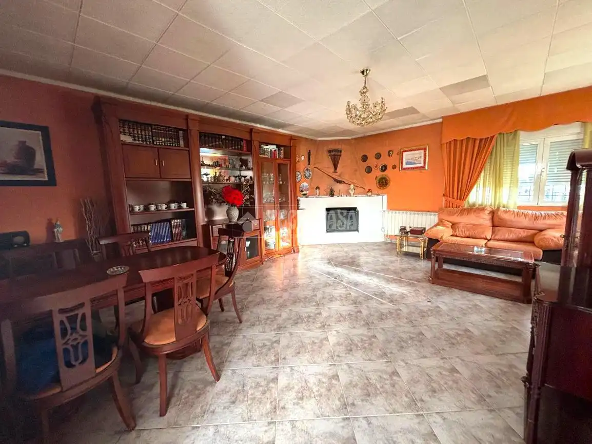 Sala d'estar de Casa o xalet en venda en El Casar