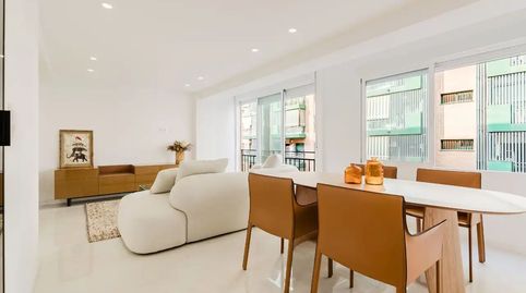 Foto 5 de Piso en venta en En Corts - Doctor Waksman, Valencia Capital