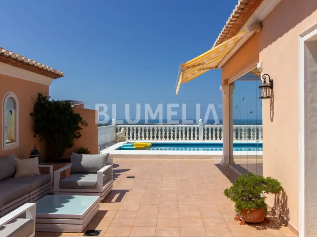 Houses for sale in Calle Hebe, La Pedrera - Vessanes