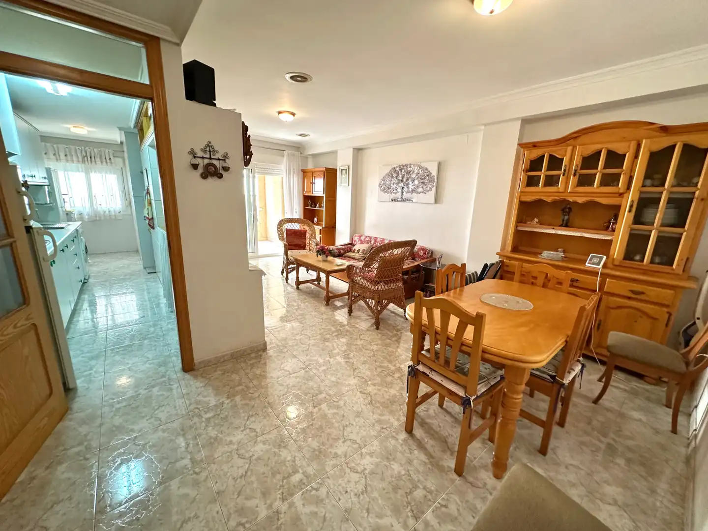 Wohnzimmer von Wohnungen zum Verkauf in Torrevieja mit Klimaanlage, Heizung und Terrasse