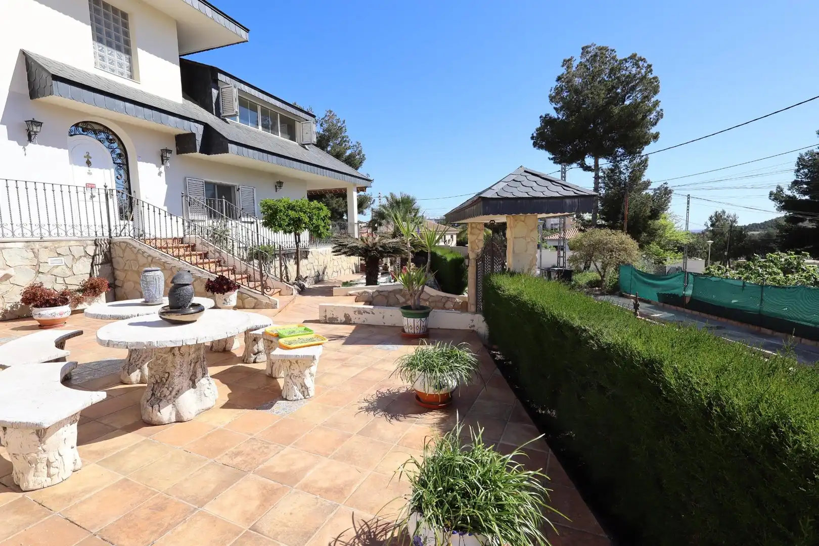 Jardín de Casa o chalet en venta en Chiva con Aire acondicionado, Calefacción y Jardín privado
