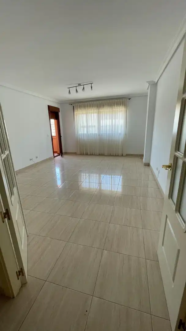 Flat for sale in LUIS PORTERO, El Tejar - Hacienda Bizcochero