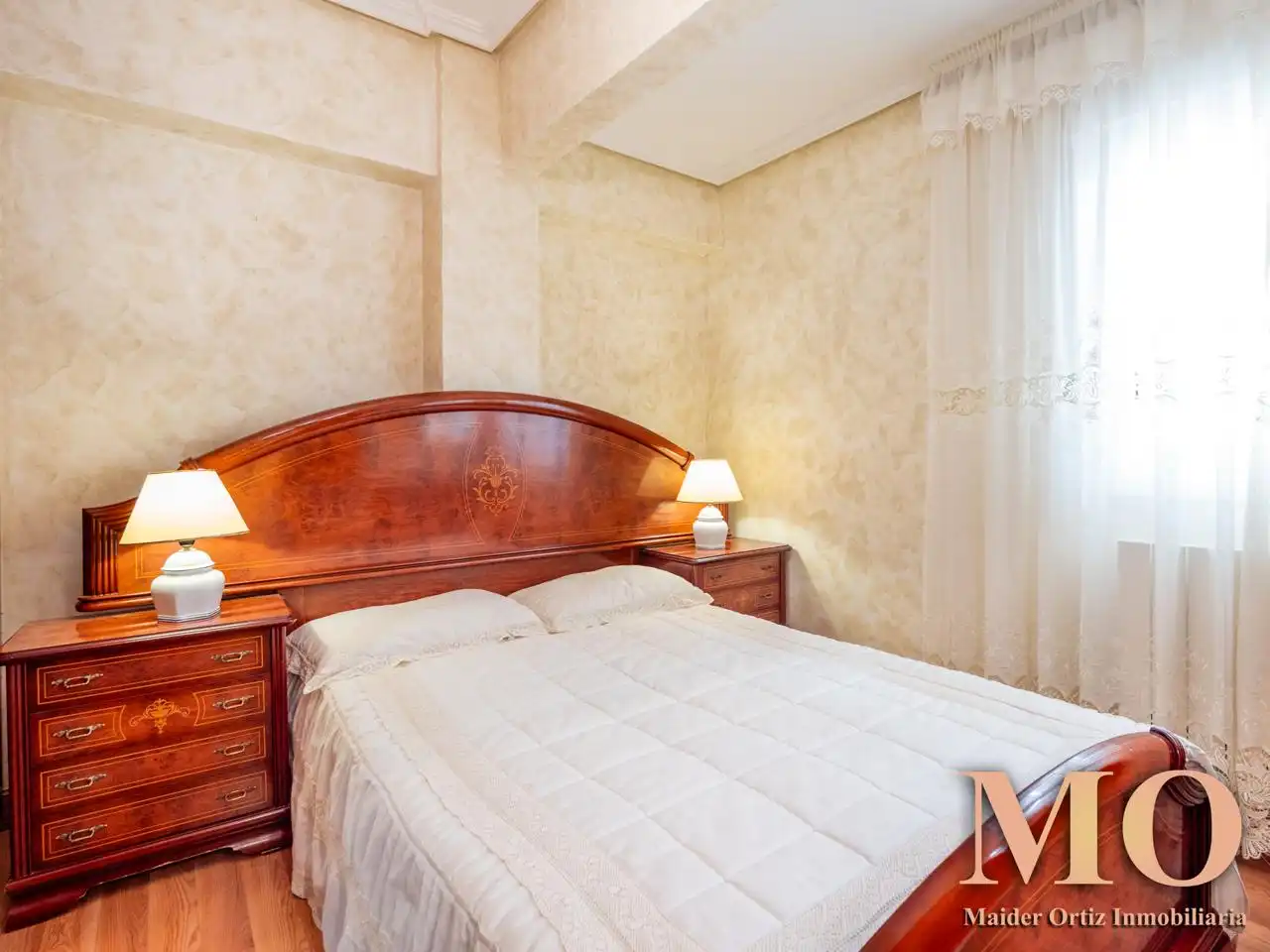 Schlafzimmer von Wohnung zum Verkauf in Bergara mit Heizung