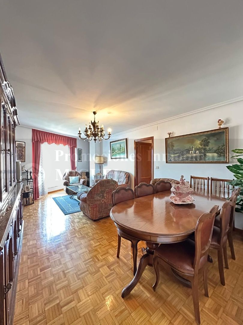 Living room of Flat for sale in Verín  with Heating and Furnished