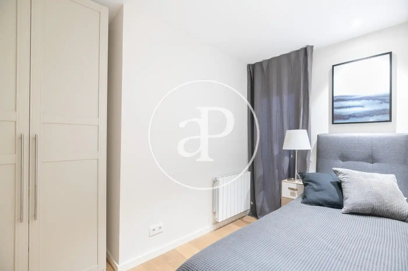 Flat for rent in Corsega, La Nova Esquerra de l'Eixample