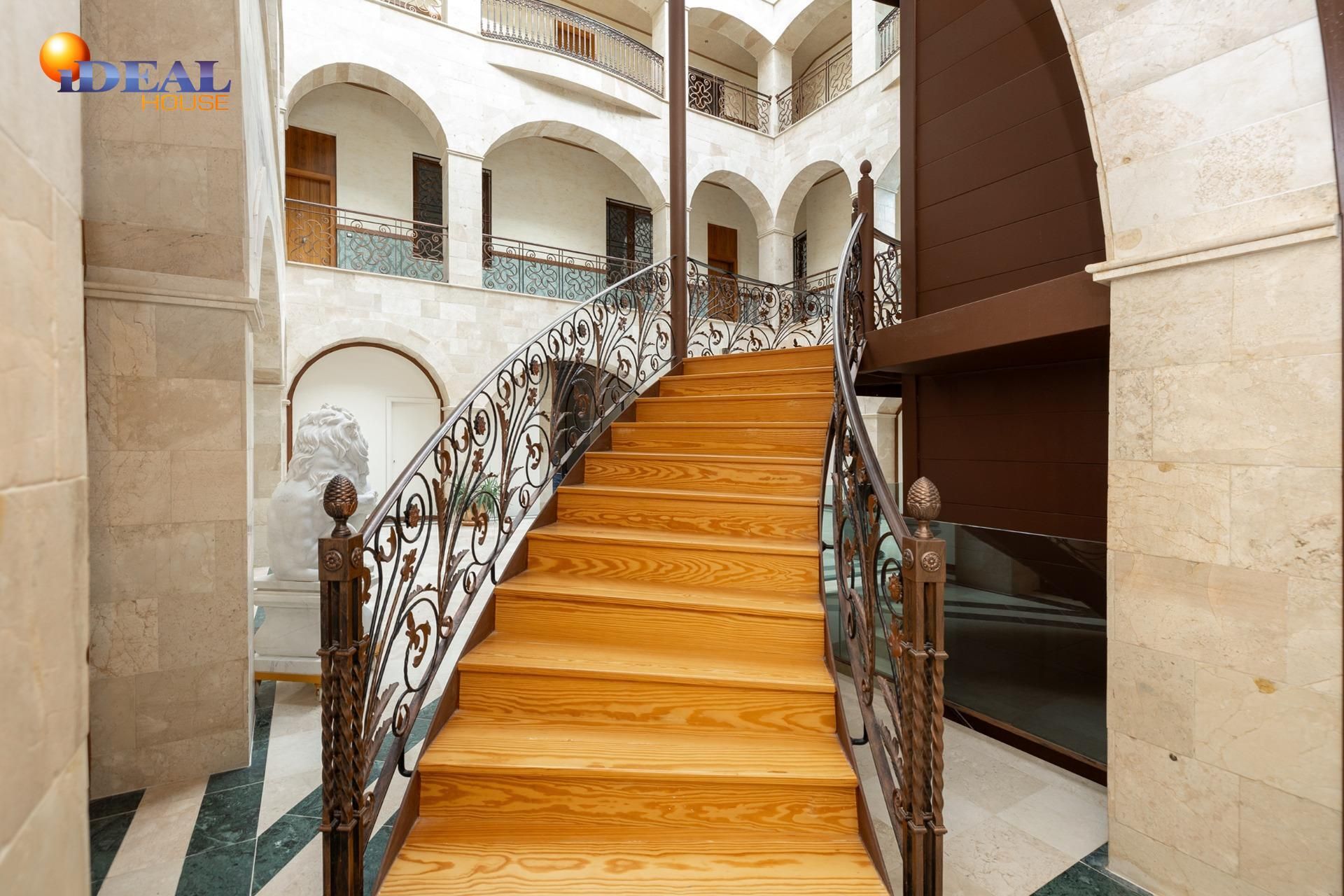 Pis en venda en Bailén amb Balcó