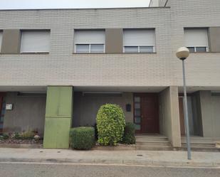 Vista exterior de Casa adosada en venda en Golmés amb Aire condicionat, Calefacció i Parquet