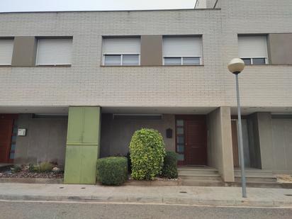 Vista exterior de Casa adosada en venda en Golmés amb Aire condicionat, Calefacció i Parquet