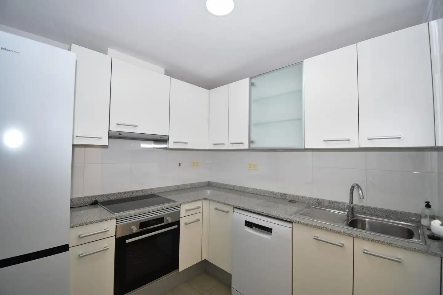 Cocina de Casa o chalet en venta en Santa Pola con Terraza, Piscina y Piscina comunitaria