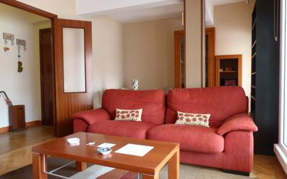 Living room of Attic to rent in Santiago de Compostela   with Terrace