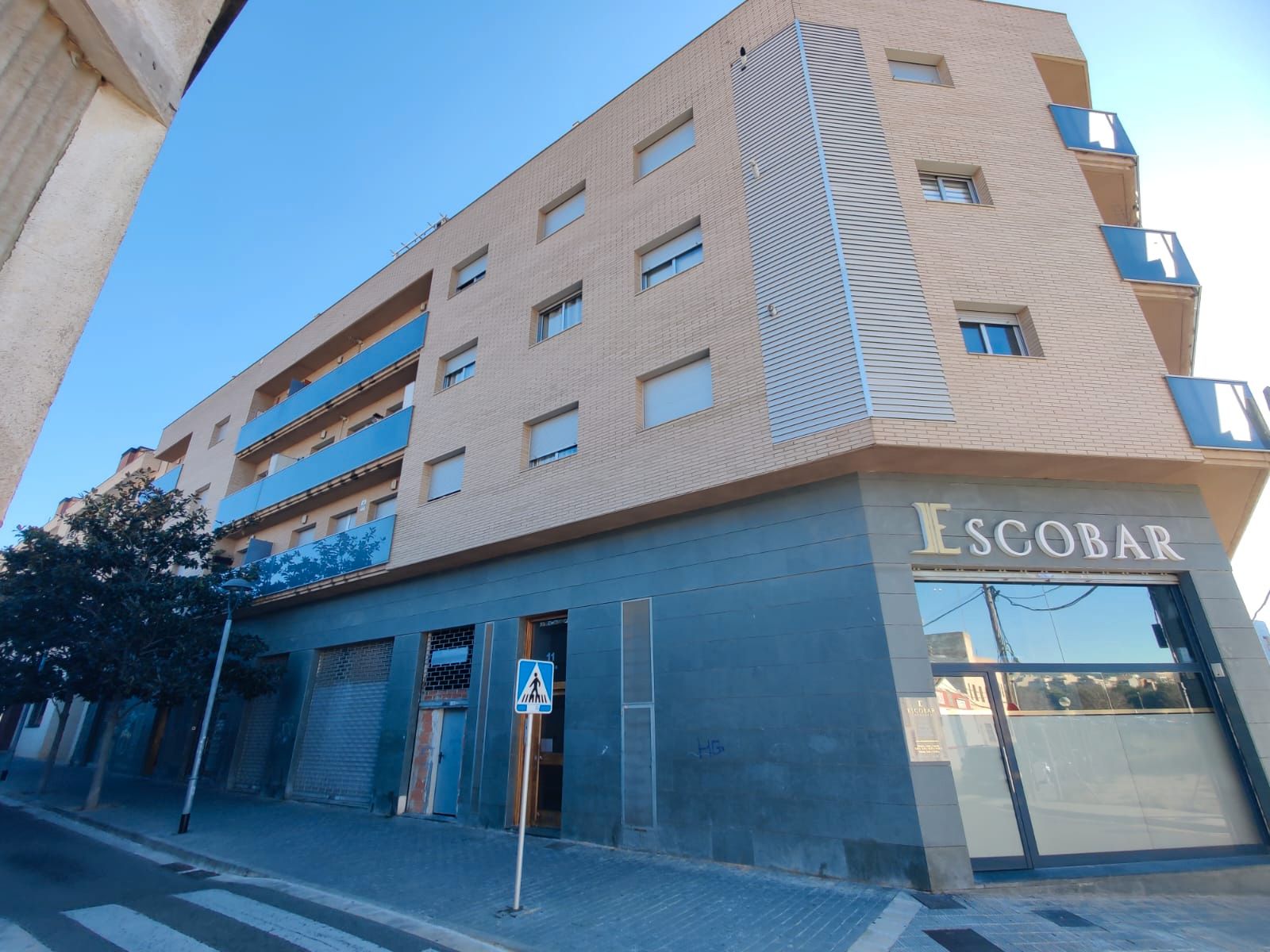 Exterior view of Flat for sale in El Vendrell  with Air Conditioner, Heating and Parquet flooring
