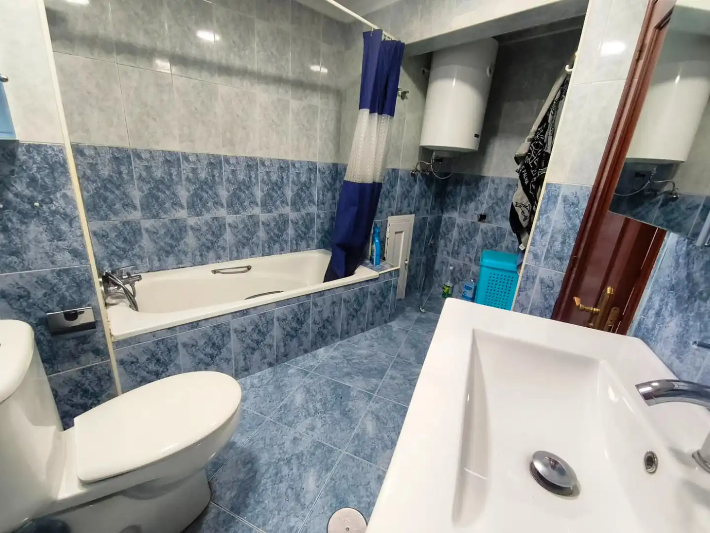 Bathroom of Flat for sale in Versalles