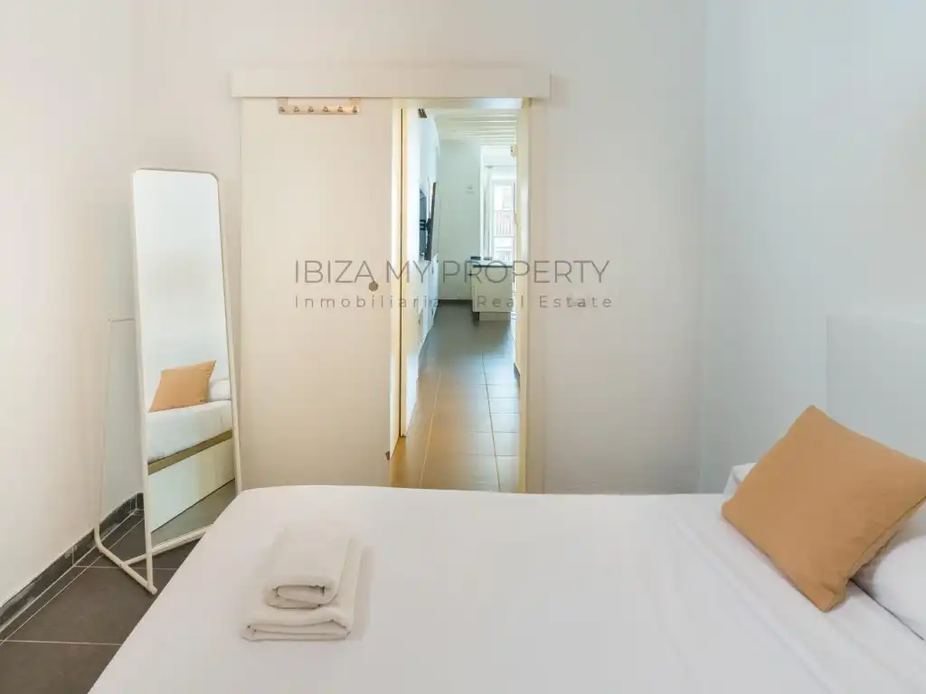 Schlafzimmer von Wohnungen zum Verkauf in Eivissa mit Klimaanlage, Möbliert und Ofen