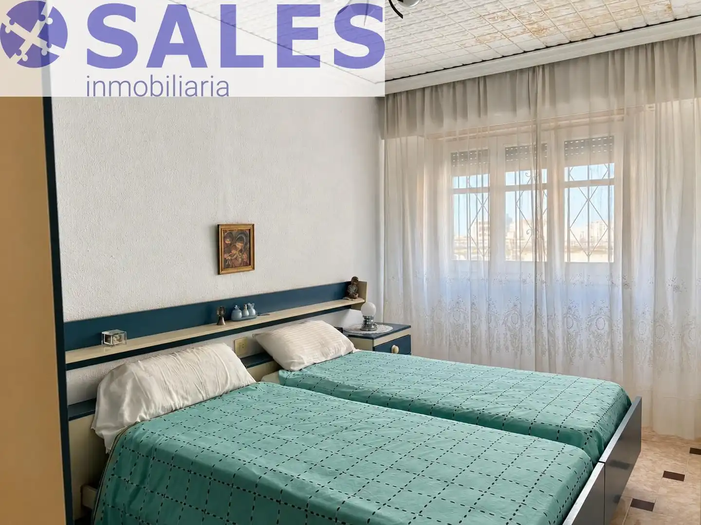 Habitación de Casa adosada en venta en Valencia con Jardín privado, Terraza y Trastero