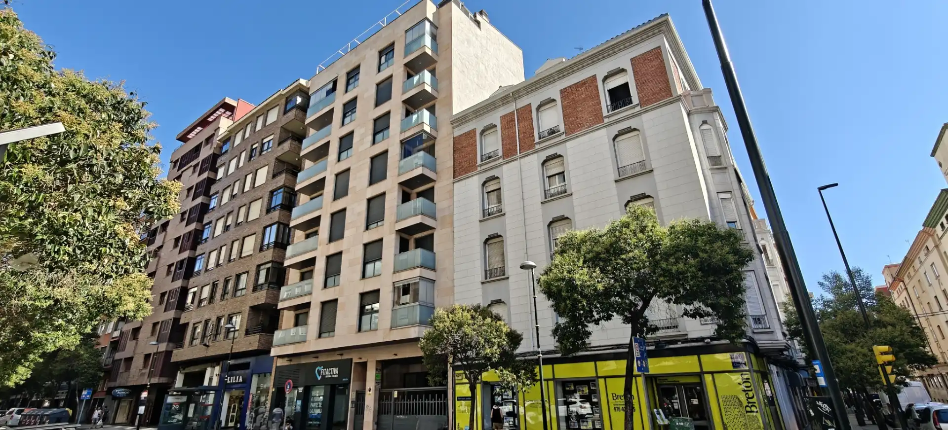 Vista exterior de Pis en venda en Zaragoza amb Aire condicionat i Calefacció