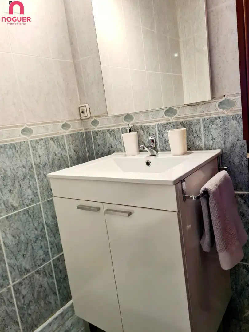 Bathroom of Flat for rent in Córdoba  with Heating and Furnished