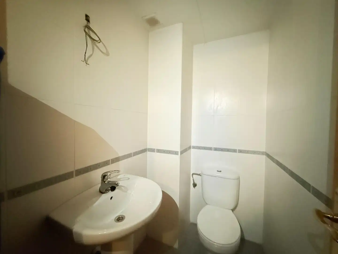 Badezimmer von Wohnung zum Verkauf in Santomera mit Terrasse, Abstellraum und Balkon