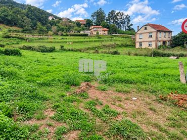 Terreny residencial en venda a Camiño Eira Pedriña