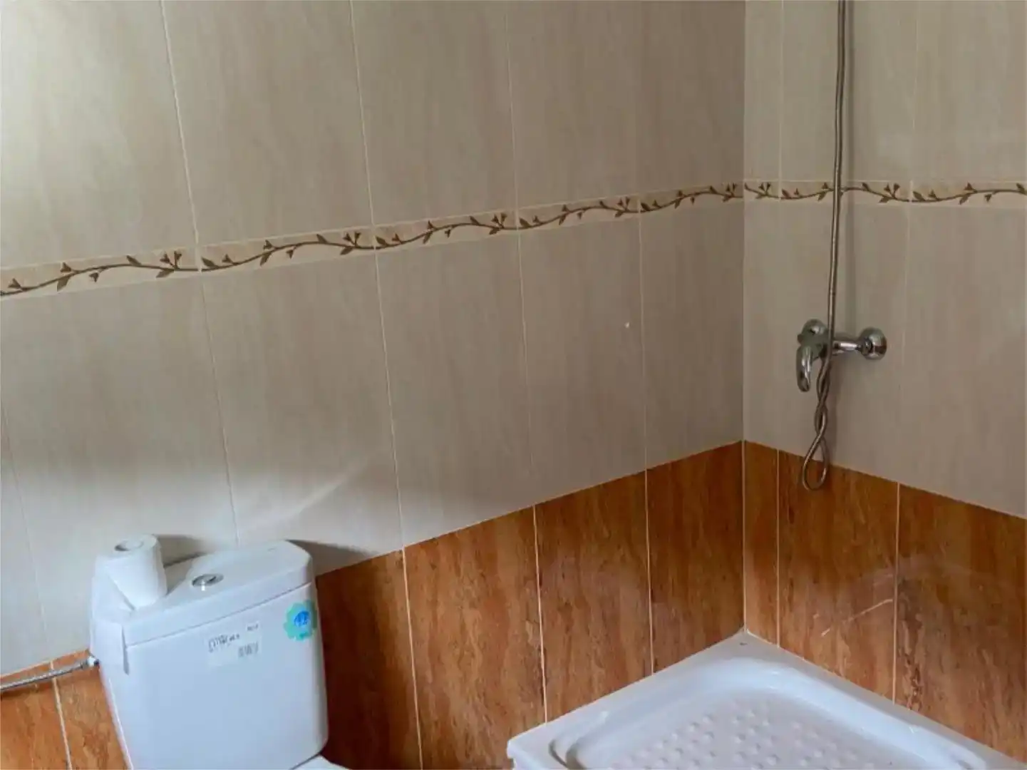 Bathroom of Country homes for sale in Parada de Sil  with Private garden, Parquet flooring and Storage room
