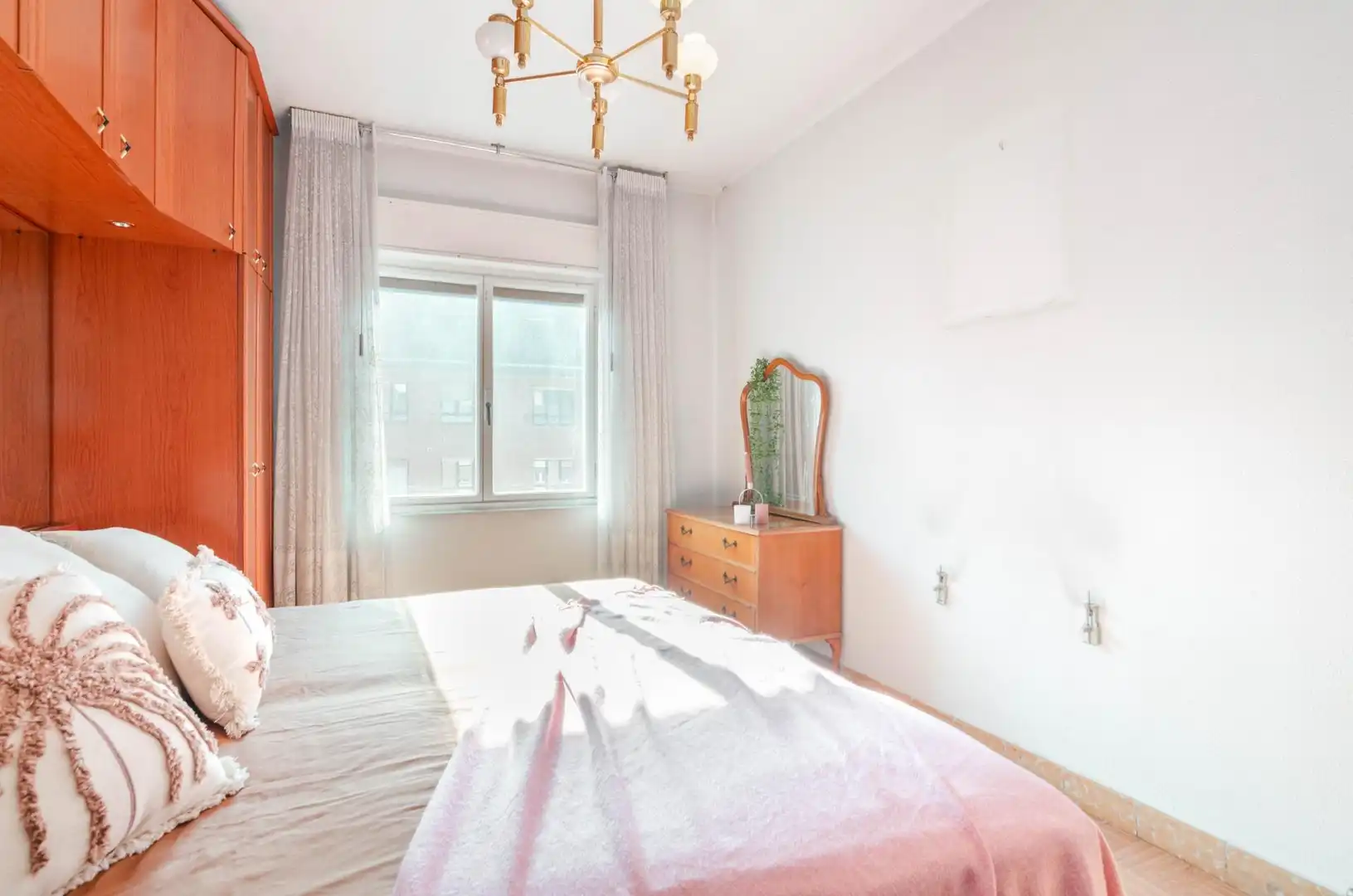 Bedroom of Flat for sale in Oviedo   with Storage room