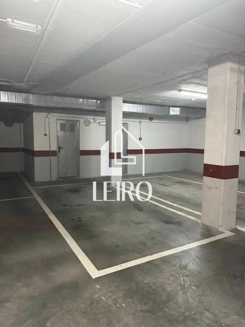 Parking de Apartamento en venta en Vilagarcía de Arousa con Calefacción, Terraza y Trastero