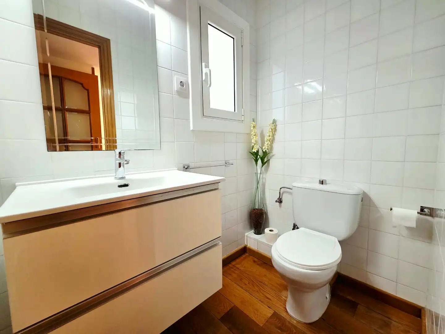 Bathroom of Flat for sale in Collblanc - La Torrassa