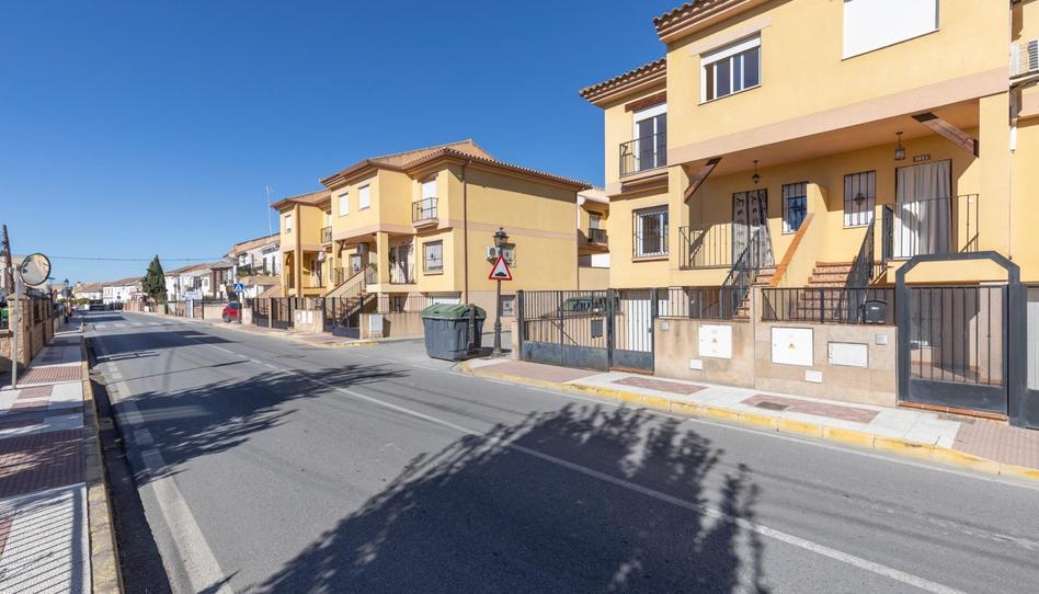 Foto 1 de Casa adosada en venda a Avenida Andalucia, Fuente Vaqueros, Granada
