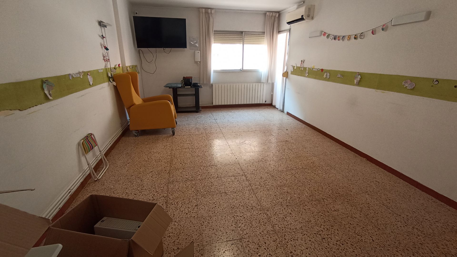 Sala d'estar de Pis en venda en  Lleida Capital amb Calefacció, Terrassa i Moblat