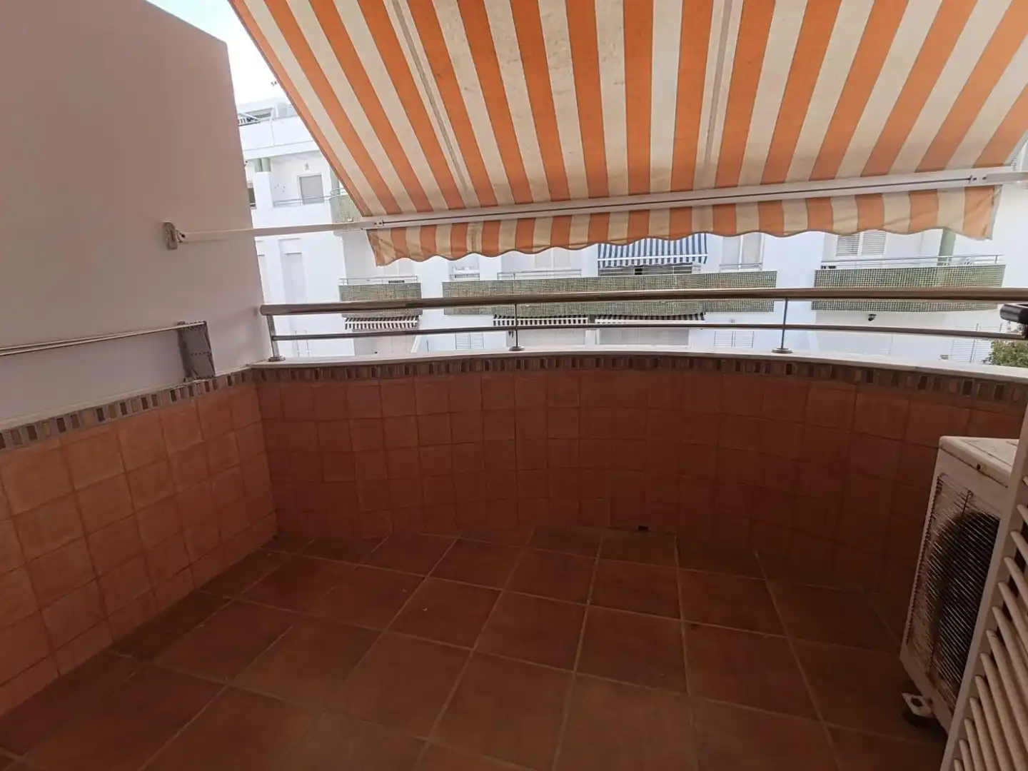 Terrassa de Pis de lloguer en El Ejido amb Aire condicionat, Moblat i Balcó