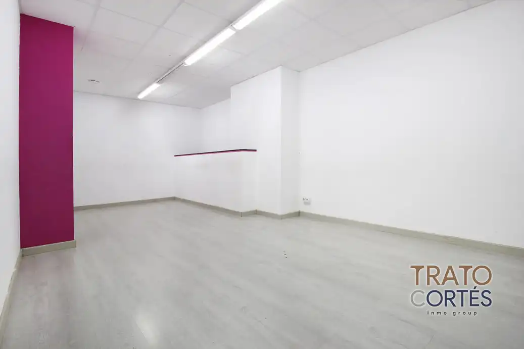 Gewerbefläche zum Verkauf in Carrer del Centre, imagen 13