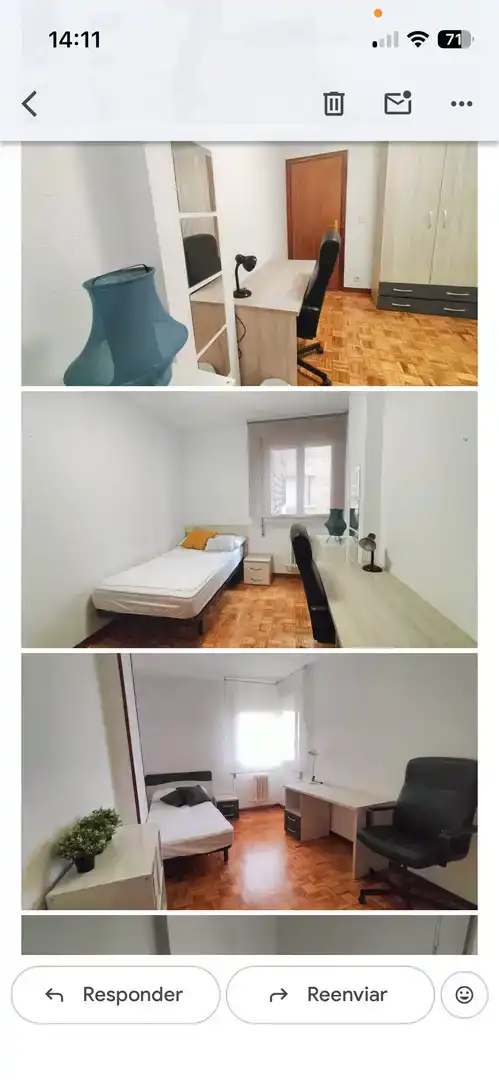 Bedroom of Flat for rent in  Pamplona / Iruña  with Balcony